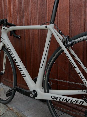 Used Specialized Tarmac Expert 2017 2017 Road & Gravel, Weiß — image 17 of 21