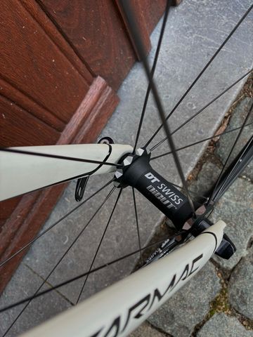 Używany Specialized Tarmac Expert 2017 2017 Road & Gravel — zdjęcie 8 z 21