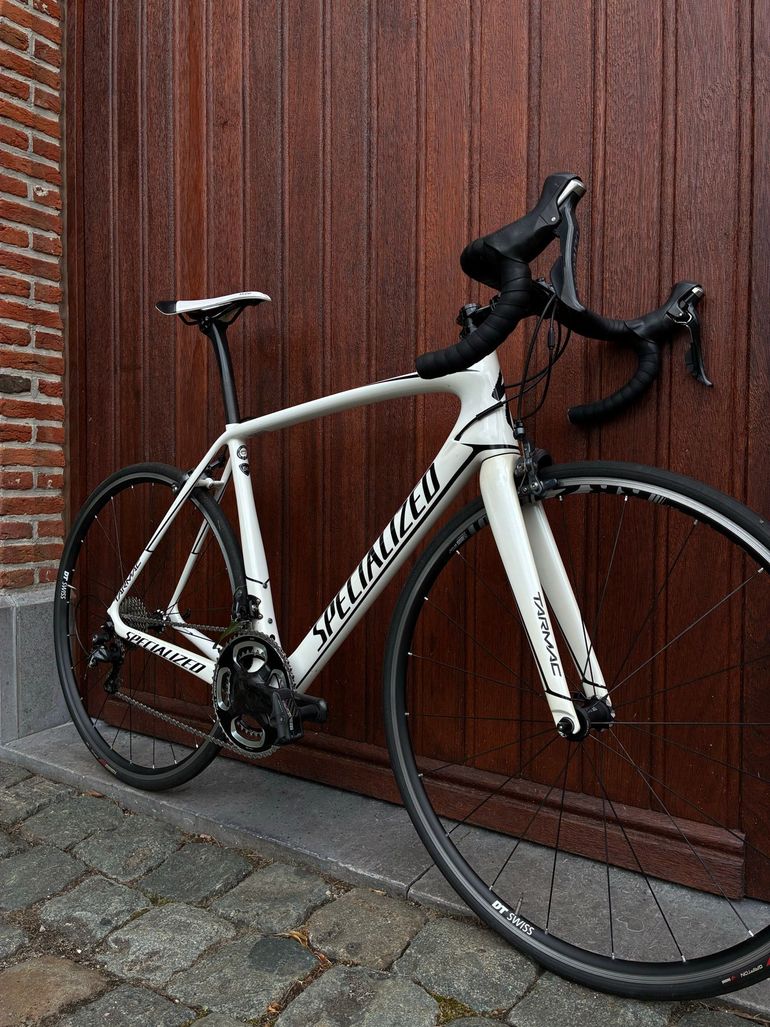 Used Specialized Tarmac Expert 2017 2017 Road & Gravel, Weiß — image 2 of 21