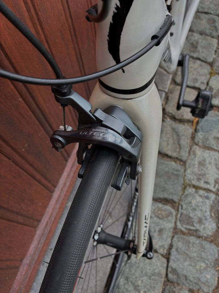 Used Specialized Tarmac Expert 2017 2017 Road & Gravel, Weiß — image 14 of 21