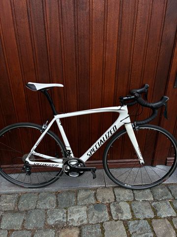 Używany Specialized Tarmac Expert 2017 2017 Road & Gravel — zdjęcie 4 z 21