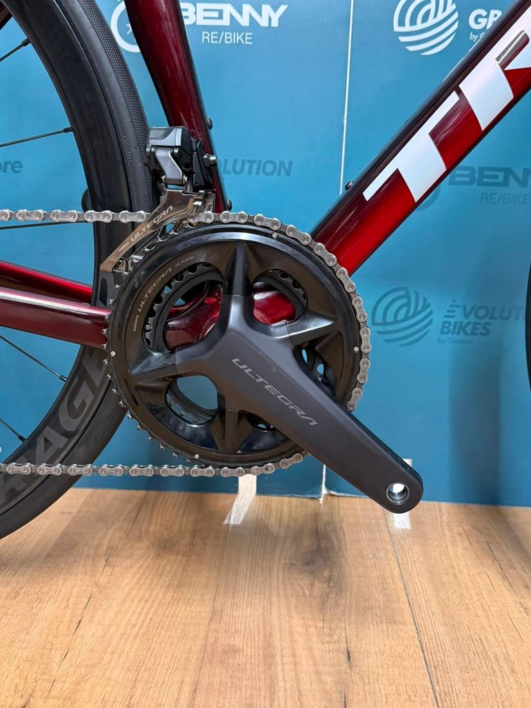 Used Trek Trek Madone SLR 7 Gen 8 Di2 Taglia S 2025 Road & Gravel, Rot — image 2 of 12