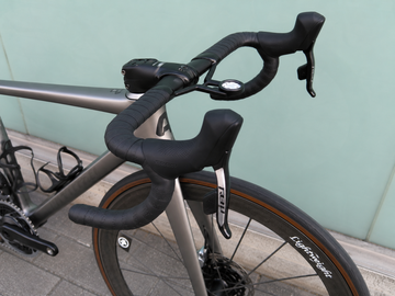 Used Enve Melee 2024 2024 Road & Gravel, Light Gray — image 2 of 10