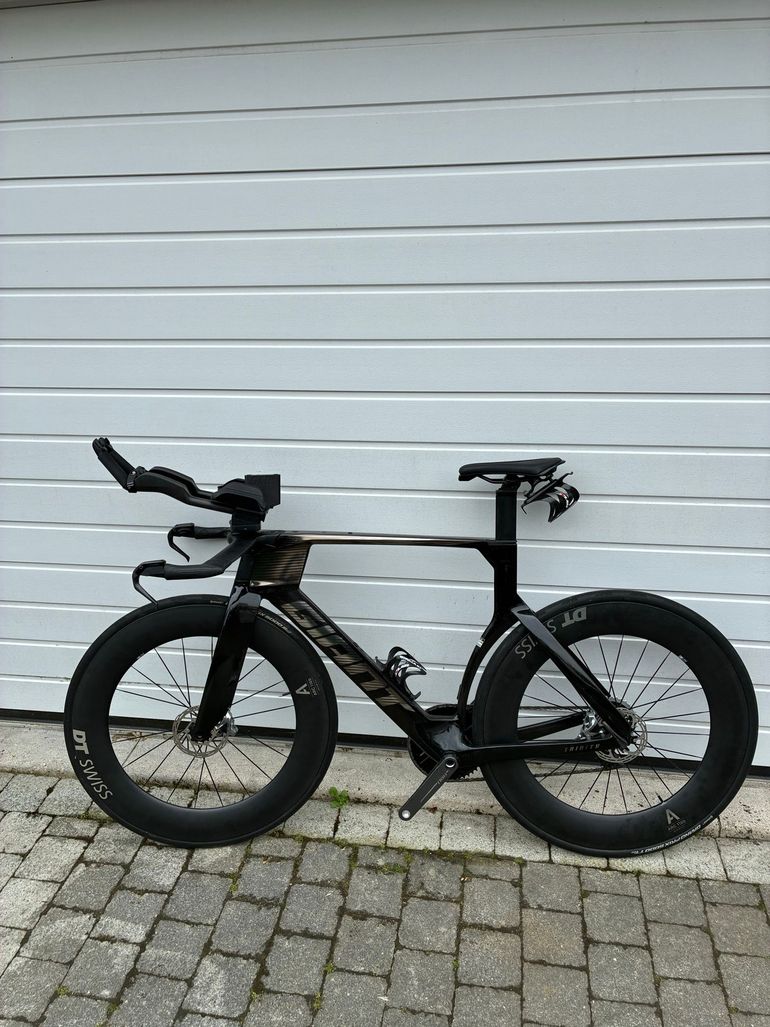Used Giant Trinity Advanced SL 0 2025 2025 Road & Gravel, Black — image 2 of 5