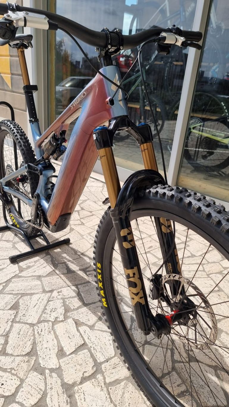 Used Specialized S-Works Turbo Levo 4 2026 2026 Mountainbike, Blue, 29, 27.5 — image 2 of 9
