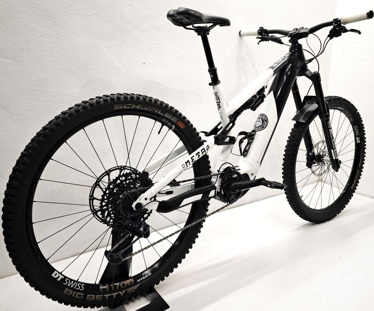 Used Commencal META POWER 29 TEAM 2021 2021 Mountainbike, White, 29 — image 3 of 12