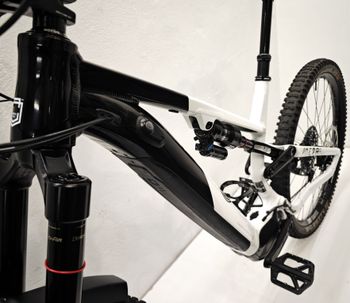 Used Commencal META POWER 29 TEAM 2021 2021 Mountainbike, White, 29 — image 6 of 12