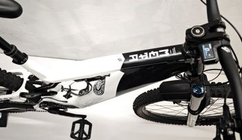 Used Commencal META POWER 29 TEAM 2021 2021 Mountainbike, White, 29 — image 4 of 12