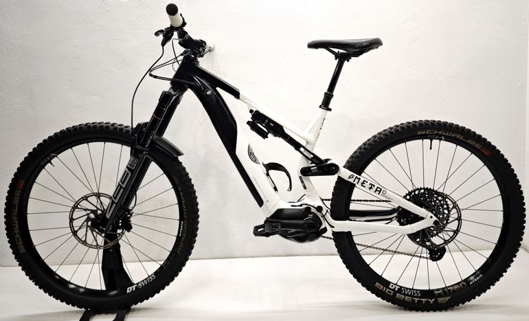 Used Commencal META POWER 29 TEAM 2021 2021 Mountainbike, White, 29 — image 2 of 12
