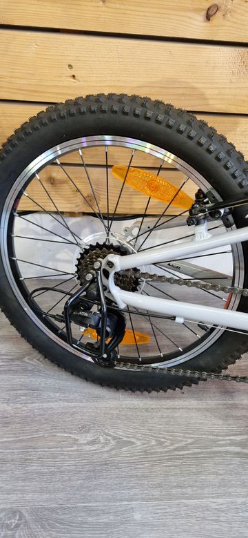 Używany Giant XtC Jr 20 2022 2022 Youth — zdjęcie 2 z 3