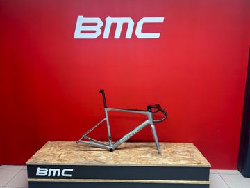 Tweedehands BMC Teammachine SLR 01 MOD 2024 Frameset 2024 Road & Gravel — afbeelding 3 van 3