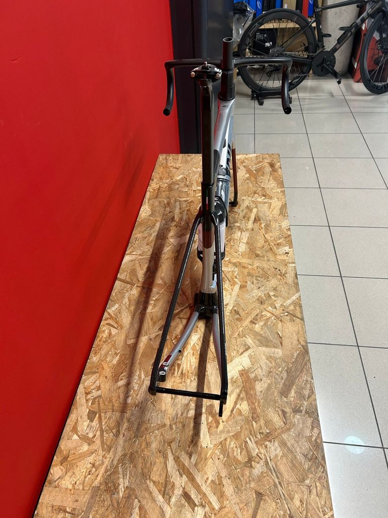 Used Cipollini Dolomia Disc Frameset 2021 Frameset 2021 Road & Gravel — image 4 of 7