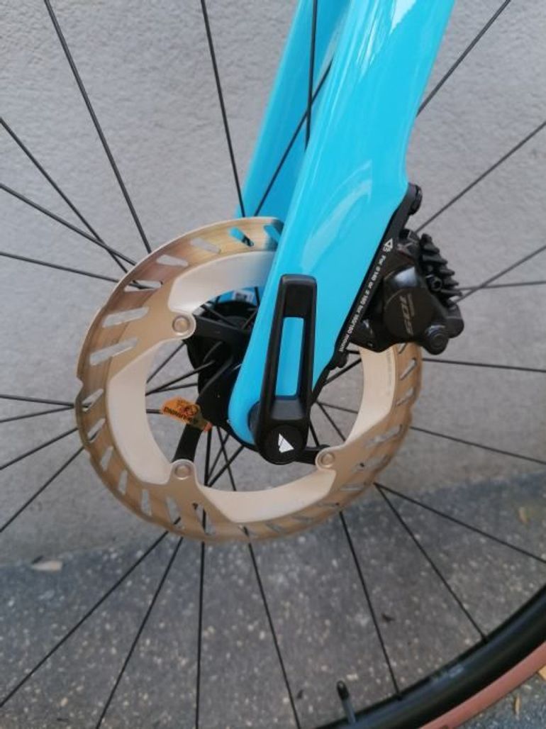 Used Canyon Endurace CF 7 Di2 2024 2024 Road & Gravel, Blue — image 7 of 14