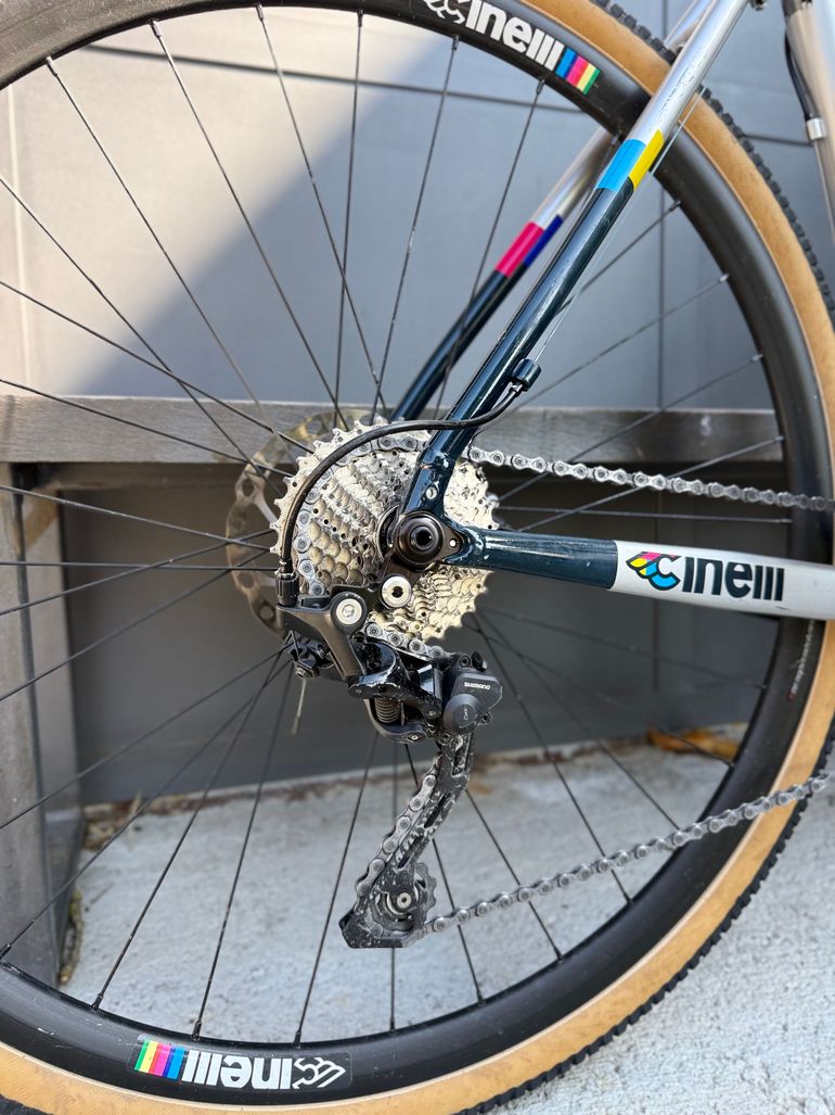 Used Cinelli Zydeco Shimano GRX 2022 Road & Gravel, Light Gray — image 4 of 6