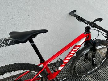 Used Canyon Exceed CF SL 8.0 2020 Mountainbike, Red — image 3 of 8