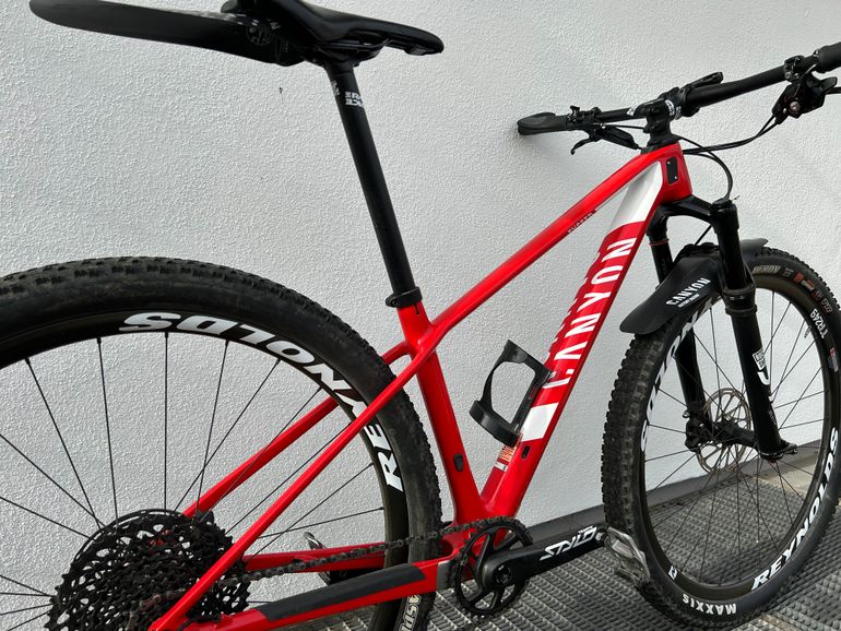 Used Canyon Exceed CF SL 8.0 2020 Mountainbike, Red — image 4 of 8