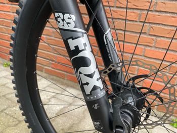 Used Canyon Torque Mullet AL 7 2024 2024 Mountainbike, Green, 29, 27.5 — image 5 of 13