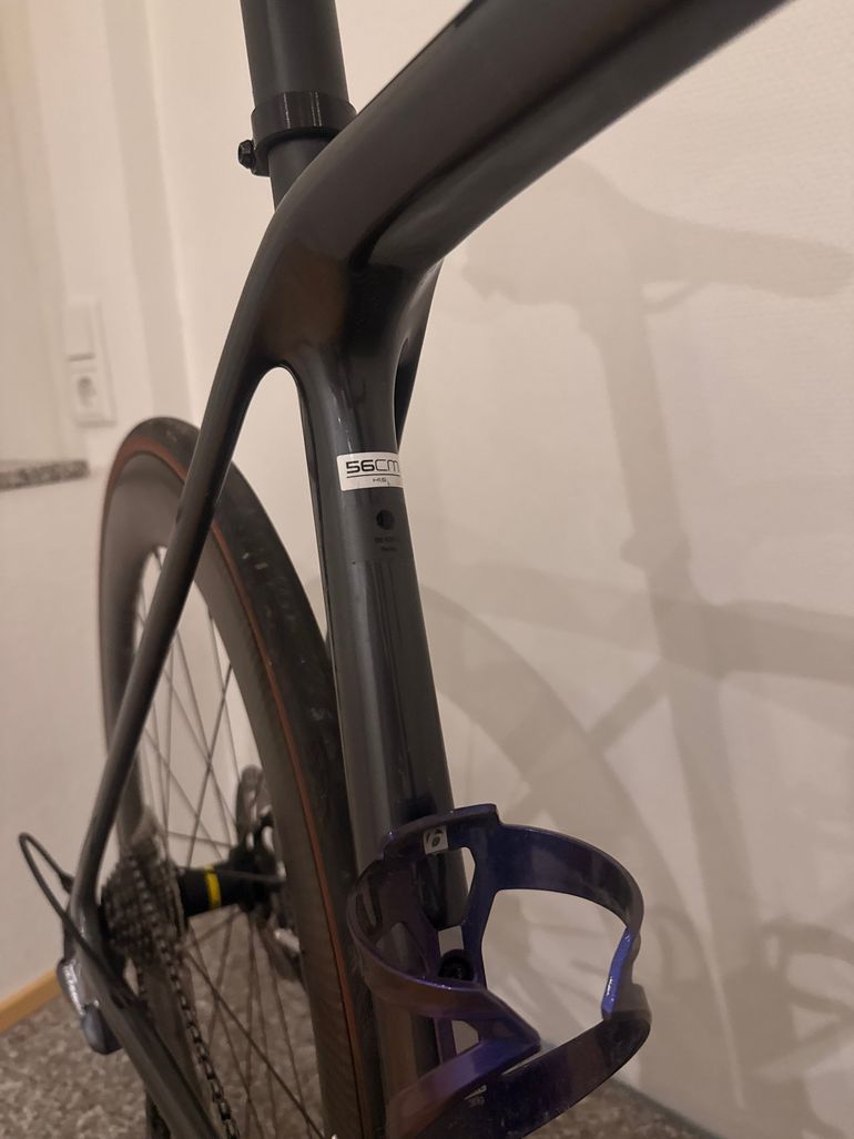 Used Trek Émonda SL 6 Disc Pro 2021 2021 Road & Gravel, Light Gray — image 12 of 12
