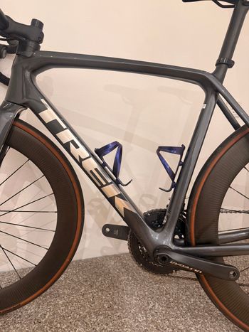 Used Trek Émonda SL 6 Disc Pro 2021 2021 Road & Gravel, Light Gray — image 3 of 12