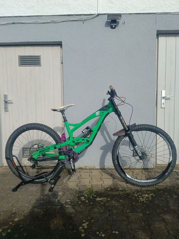 Brugt YT Industries Tues AL 2016 2016 Mountainbike — billede 2 af 8