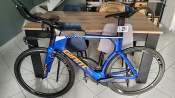 Used Giant Trinity Advanced Pro 2 2018 2018 Road & Gravel — image 2 of 5