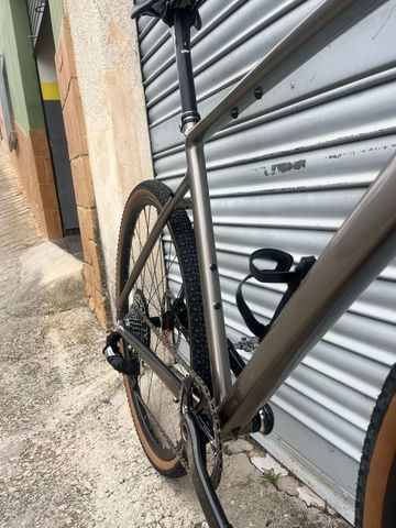 Używany Spiritx Custom SRAM Force eTap AXS 2025 Road & Gravel — zdjęcie 6 z 10
