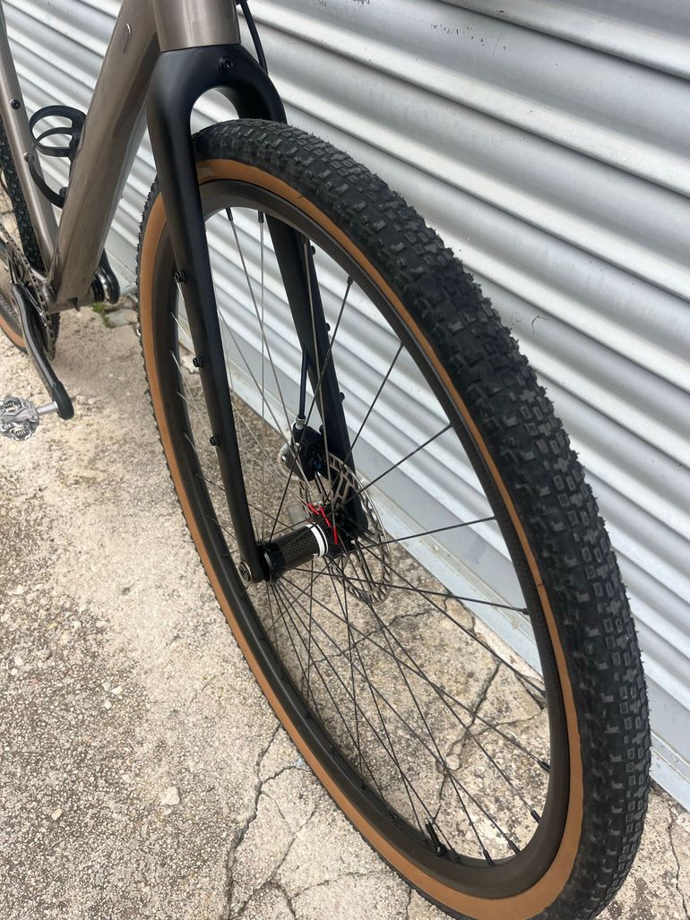 Used spiritx Spiritx Custom SRAM Force eTap AXS 2025 Road & Gravel, Light Gray — image 5 of 10