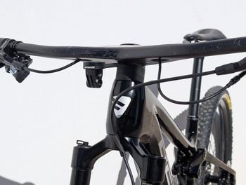 Used Berria MAKO 9 2023 2023 Mountainbike, Black — image 2 of 11