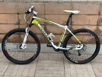 Used Lee Cougan Revenge 26" 2012 Mountainbike, Weiß — image 2 of 5