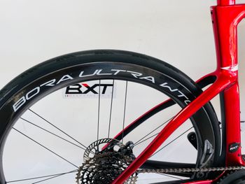 Used Pinarello Pinarello Dogma F Super Record 1x13v Bora Utra 45 57.5 2026 Road & Gravel, Rojo — image 7 of 8