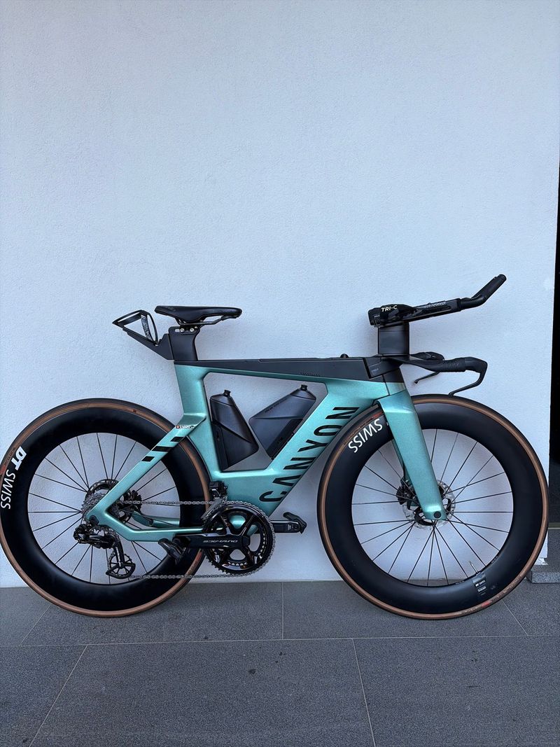Použité Canyon Speedmax CFR Disc LTD 2022 2022 Road & Gravel — obrázek 2 z 6