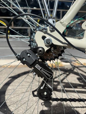 Used Myland Custom Other Shimano 2026 Urban, White — image 3 of 7