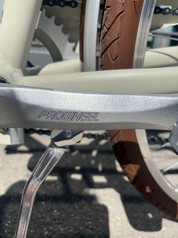 Used Myland Custom Other Shimano 2026 Urban, White — image 7 of 7