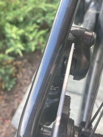Used Focus Izalco Shimano 105 2025 Road & Gravel, Black — image 6 of 14