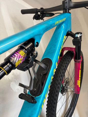 Used Specialized Epic 8 Pro - SRAM X0 AXS, RockShox Ultimate Flight Attendant 2026 2026 Mountainbike, Blue, 29 — image 9 of 12