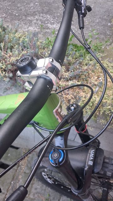 Used Marin Alpine Trail 7 2023 2023 Mountainbike, Green, 29 — image 3 of 7
