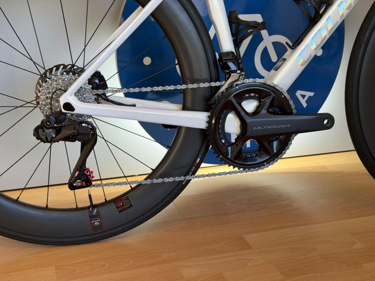 Used Colnago V4RS Shimano Ultegra Di2 2025 Road & Gravel — image 2 of 3
