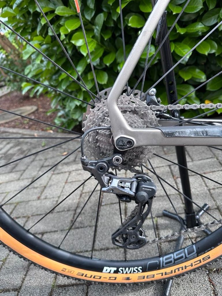 Used Canyon Grail CF SL 7 2020 2020 Road & Gravel, Light Gray — image 3 of 5