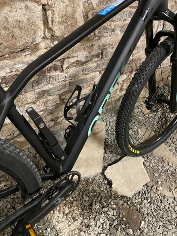 Orbea ALMA H30 2023 2023 MTB usato