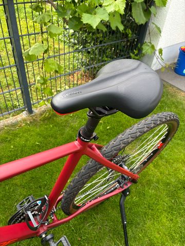 Used CUBE NATURE 2022 2022 Urban, Red — image 4 of 15