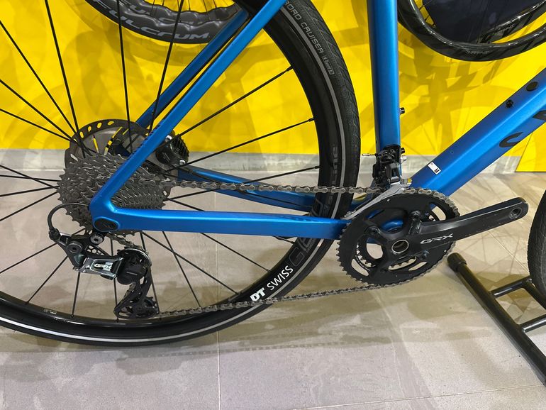 Used Canyon Grail CF SL 8 2021 2021 Road & Gravel, Blau — image 3 of 6