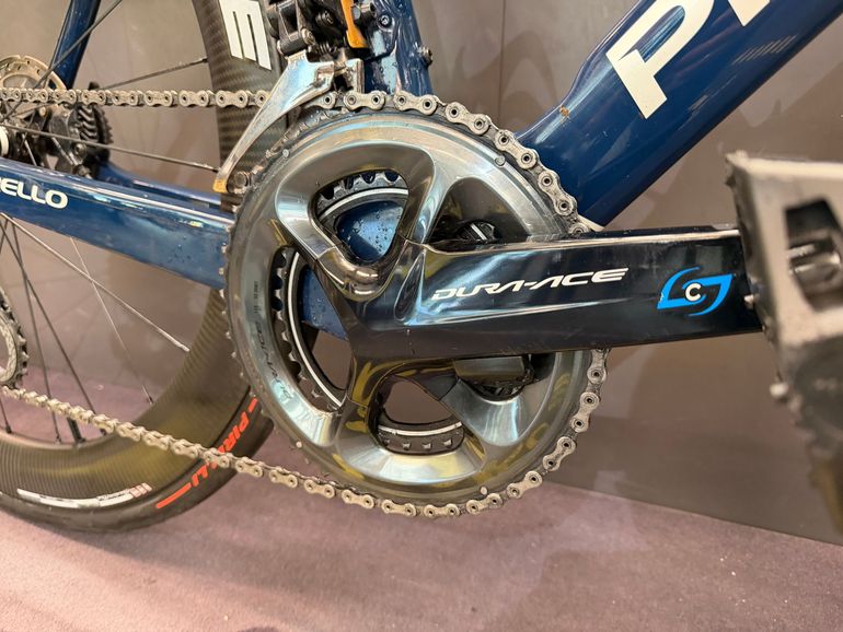 Used Pinarello DOGMA F12 DURA ACE Di2 Disc 2022 2022 Road & Gravel, Blue — image 3 of 5