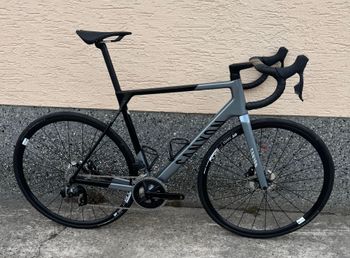 Used Canyon Ultimate CF SL 7 AXS 2025 2025 Road & Gravel