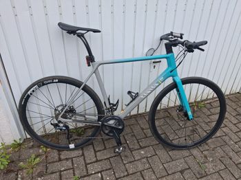 Used Canyon Roadlite CF 8 2021 2021 Urban, Light Gray — image 2 of 4