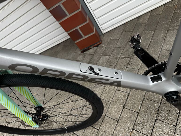 Used Orbea TERRA M31eTEAM 1X 2023 2023 Road & Gravel, Hellgrau — image 11 of 13