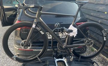 Tweedehands Focus IZALCO MAX 9.9 2024 Frameset 2024 Road & Gravel — afbeelding 1 van 5