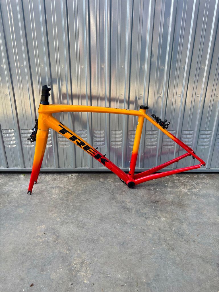 Used Trek Émonda ALR Frameset 2025 Frameset 2025 Road & Gravel, Orange — image 1 of 7