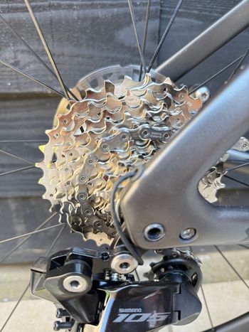 Used Specialized Tarmac SL7 Expert 2021 2021 Road & Gravel, Light Gray — image 6 of 11