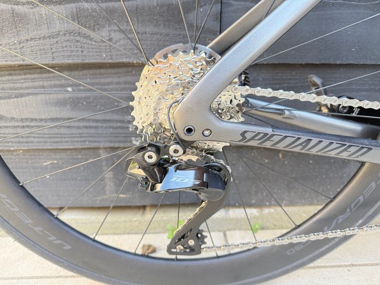 Used Specialized Tarmac SL7 Expert 2021 2021 Road & Gravel, Light Gray — image 8 of 11