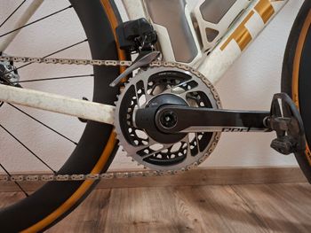 Used Trek Madone SLR 8 AXS Gen 8 2025 2025 Road & Gravel — image 7 of 10